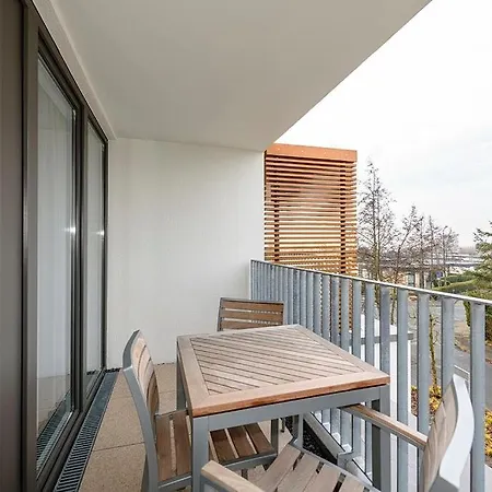 Deichhaeuser Anna Kueste Deichhaeuser Anna Kueste 4-32 아파트 *